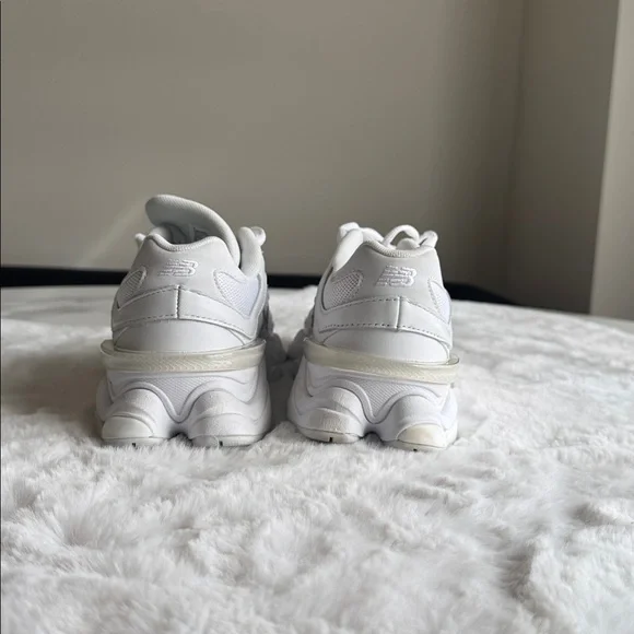 New Balance 9060 White Chunky Mesh & Leather Sneakers - Picture 4 of 5